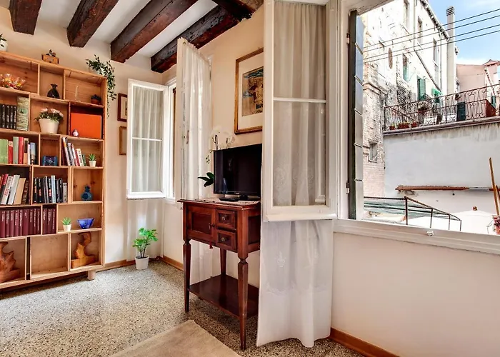 Ca' Apostoli Βενετία